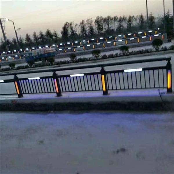 led灯光护栏
